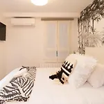 Bilbao Art Lodge Staynnapartments